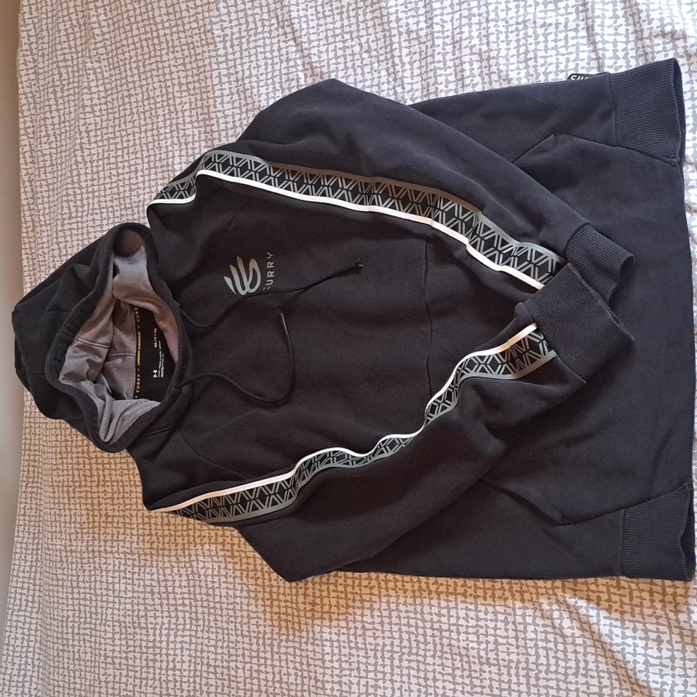 Under Armour Small Men's Curry Hoodie